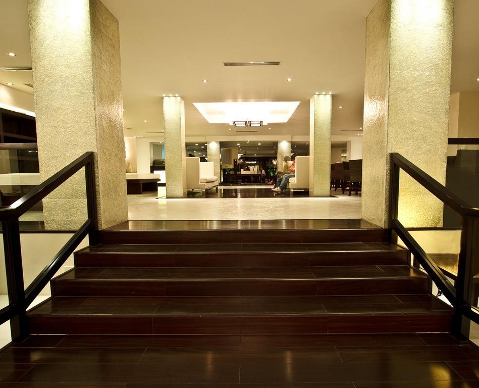 The Sulo Riviera Hotel Кесон-Сіті Екстер'єр фото