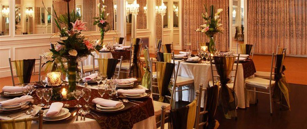 The Sulo Riviera Hotel Кесон-Сіті Екстер'єр фото