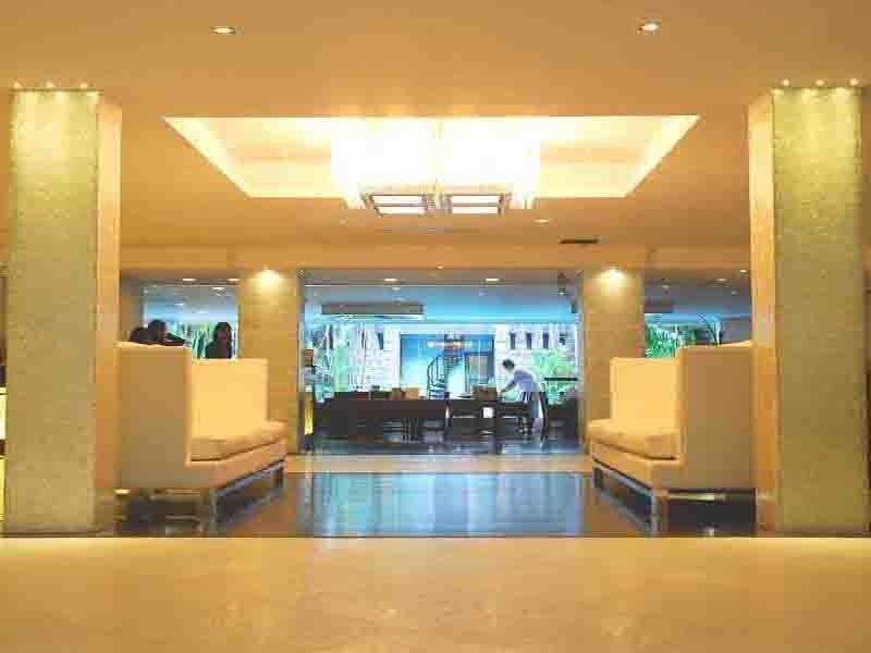 The Sulo Riviera Hotel Кесон-Сіті Екстер'єр фото