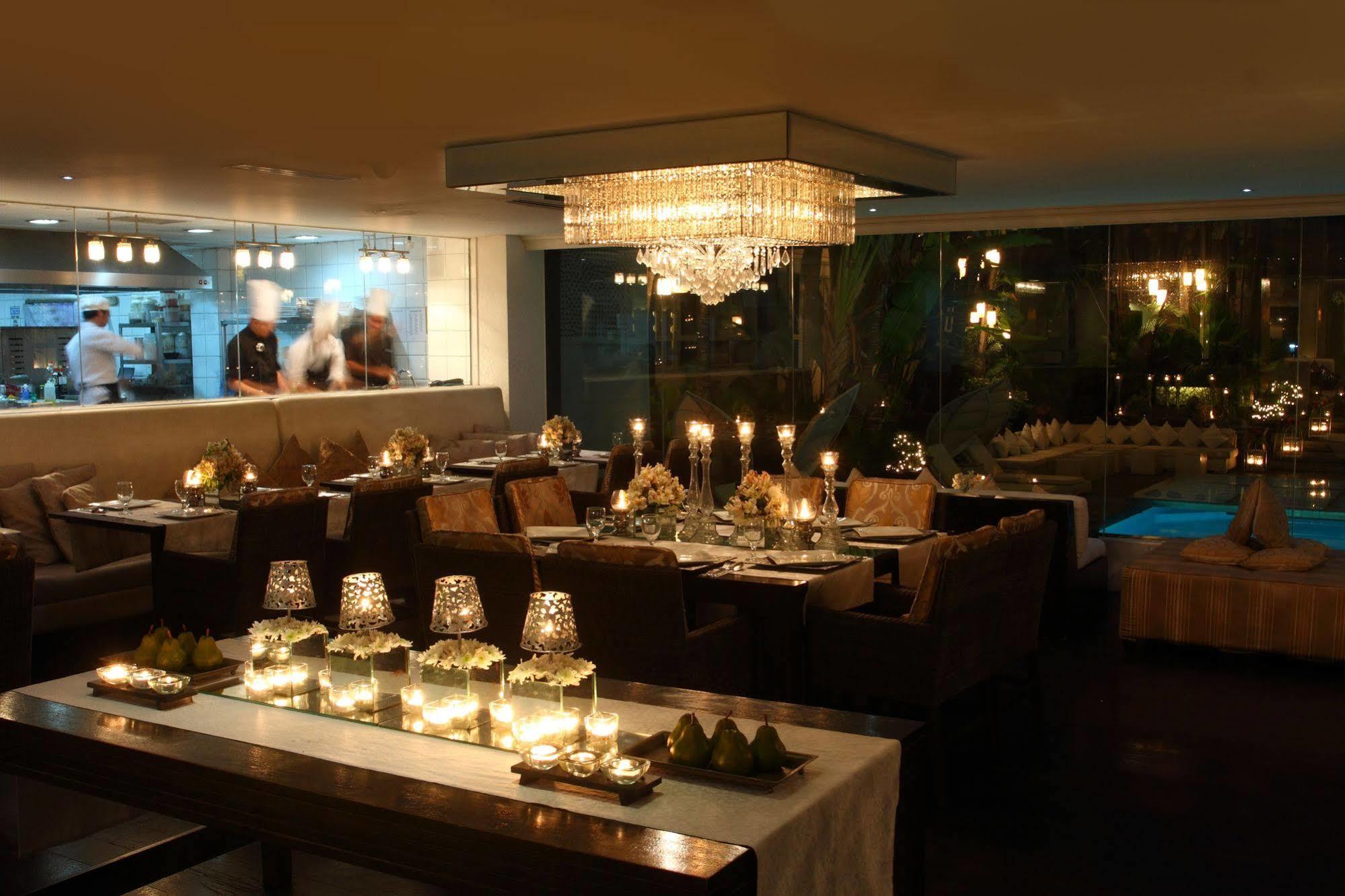 The Sulo Riviera Hotel Кесон-Сіті Екстер'єр фото