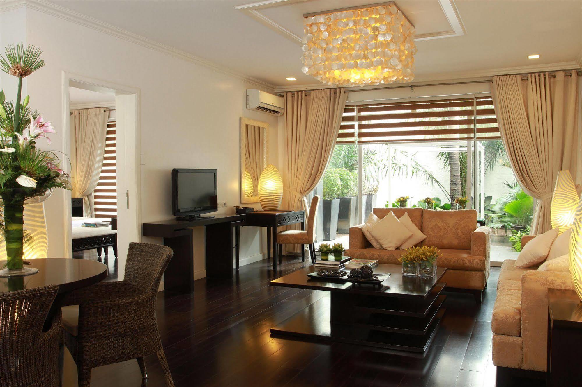 The Sulo Riviera Hotel Кесон-Сіті Екстер'єр фото